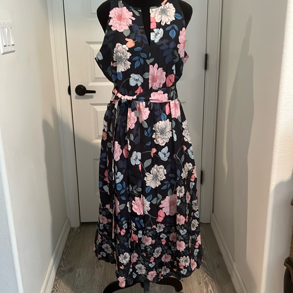 Vince Camuto floral dress